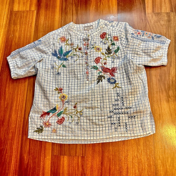 JOHNNY WAS Embroidered Blouse PRICE REDUCED - Picture 11 of 13